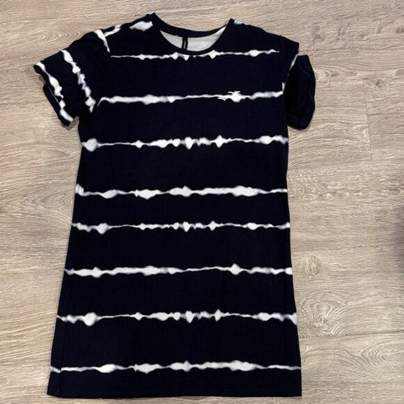 Stylish Black and White Kids Dress - Picture 1 of 1